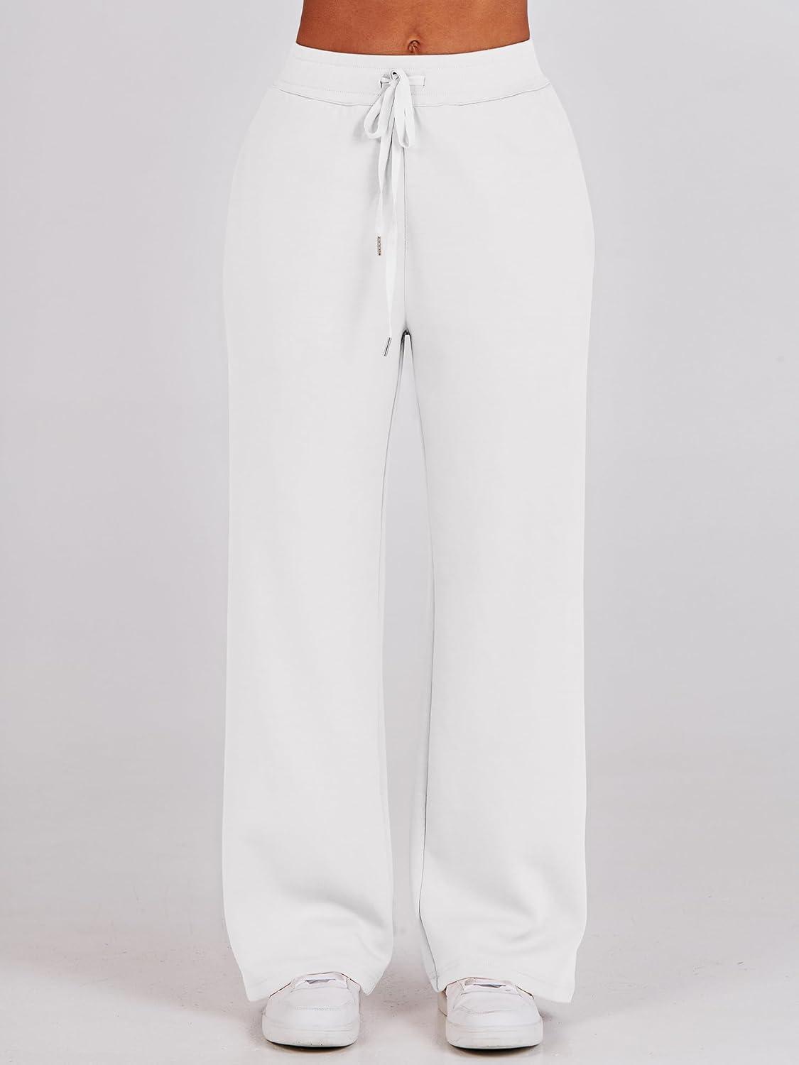 imageANRABESS Women 2 Piece Outfits 2025 Fall Fashion Airport Wide Leg Pants Lounge Set Leisure Travel Vacation Clothes SweatsuitsWhite