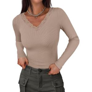 ANRABESS Long Sleeve Shirts for Women Lace V Neck Rib Knit Slim Fit Basic Tee Tops 2025 Casual T-Shirt Going Out Fall Outfits(Light Camel)