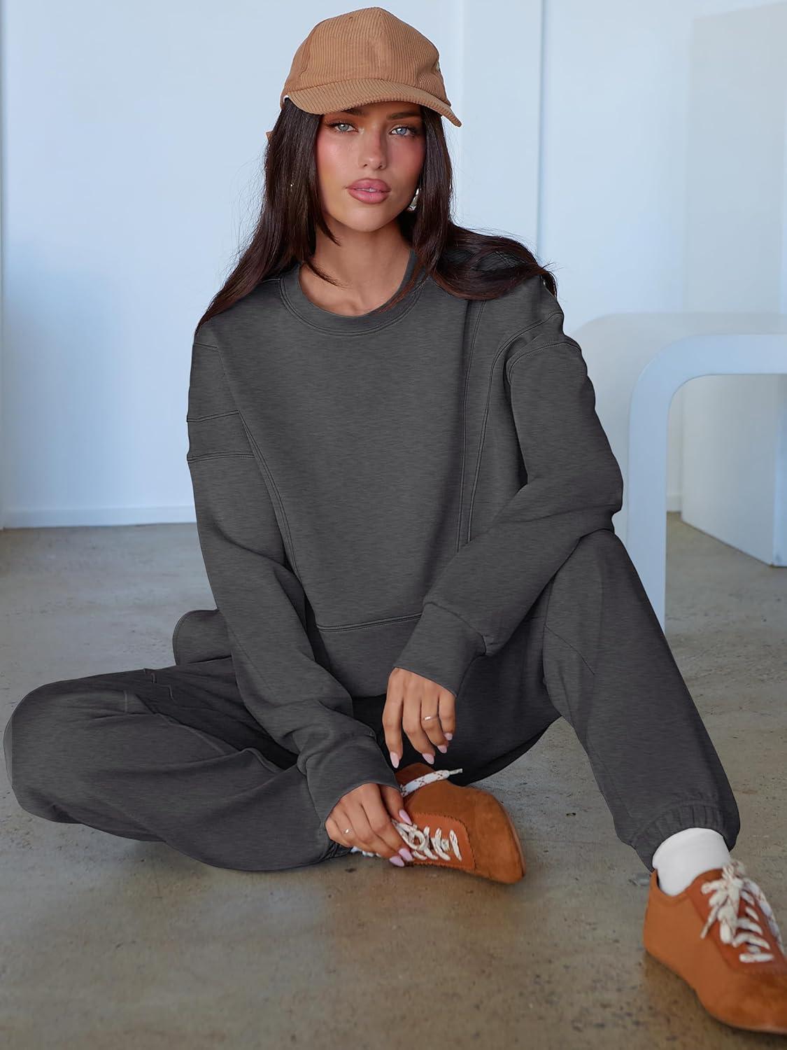 imageANRABESS Womens 2 Piece Outfits Lounge Sets Cropped Sweatshirt Joggers Fashion Sweatsuit Sweat Set 2025 Winter Travel OutfitsDark Grey