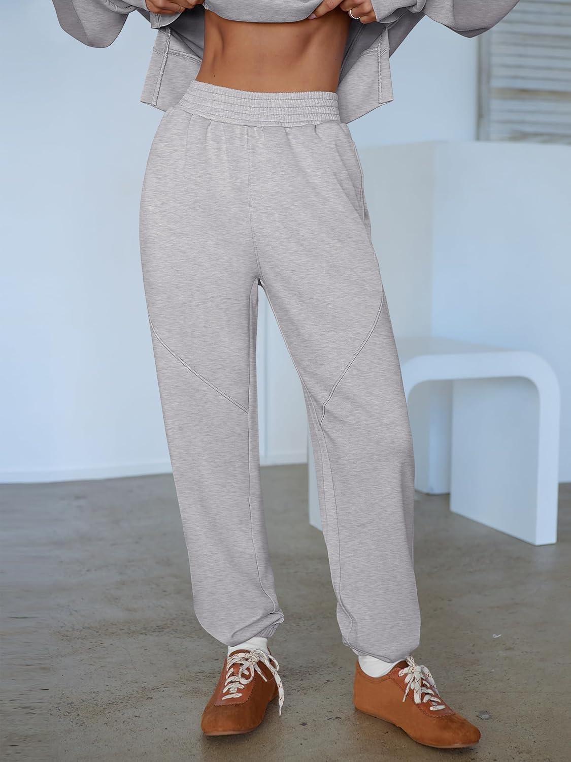 imageANRABESS Womens 2 Piece Outfits Lounge Sets Cropped Sweatshirt Joggers Fashion Sweatsuit Sweat Set 2025 Winter Travel OutfitsLight Grey