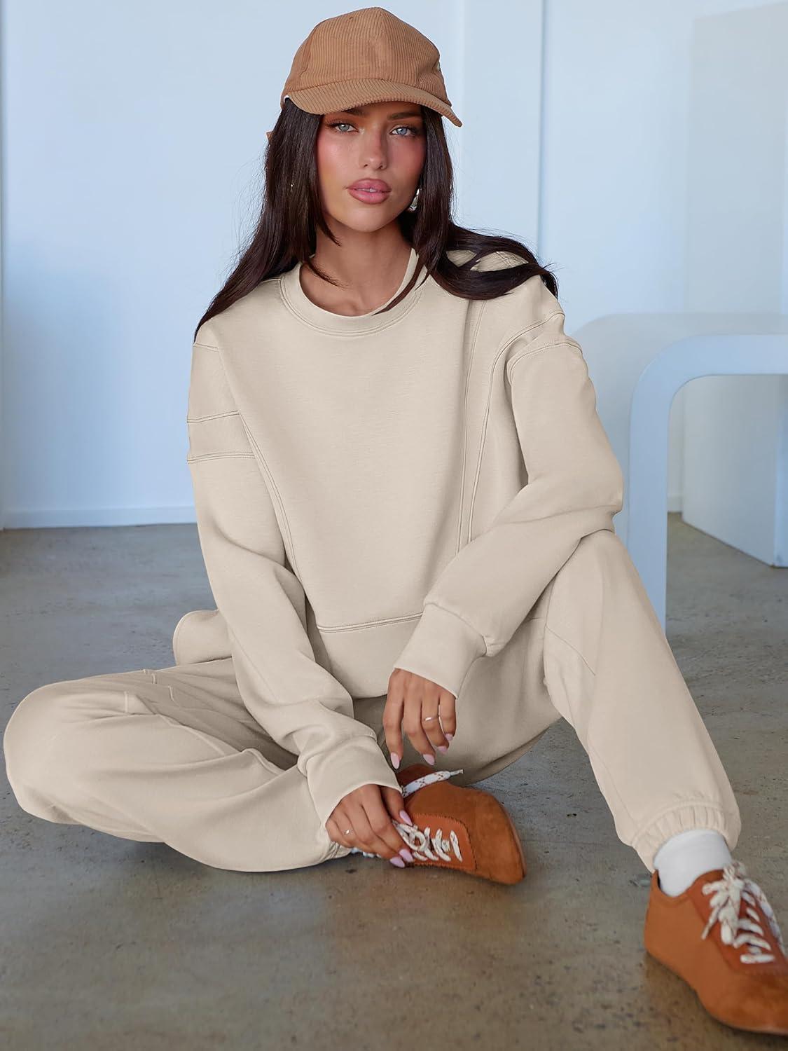 imageANRABESS Womens 2 Piece Outfits Lounge Sets Cropped Sweatshirt Joggers Fashion Sweatsuit Sweat Set 2025 Winter Travel OutfitsPeytoe