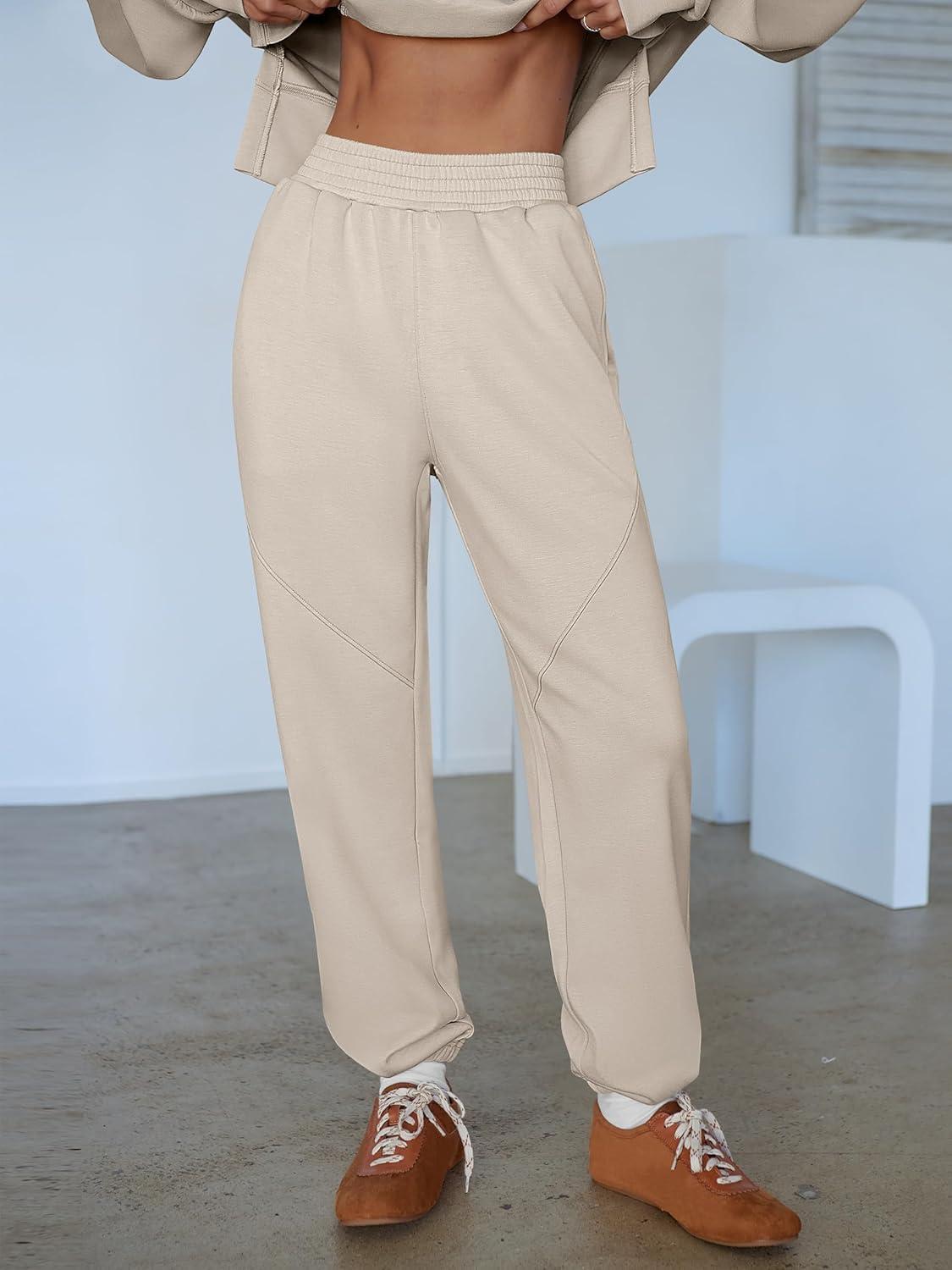 imageANRABESS Womens 2 Piece Outfits Lounge Sets Cropped Sweatshirt Joggers Fashion Sweatsuit Sweat Set 2025 Winter Travel OutfitsPeytoe